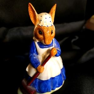 Royal Dalton "Bunnykins" Clean Sweep "
